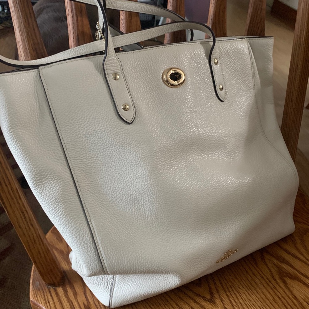 Coach Tote